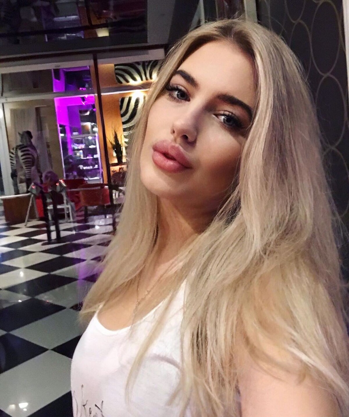 Luxury escort Istanbul